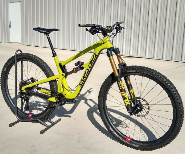 Medium 2018 Santa Cruz Hightower LT CC Carbon Mountain Bike