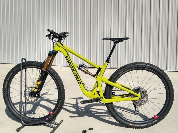 Medium 2018 Santa Cruz Hightower LT CC Carbon Mountain Bike