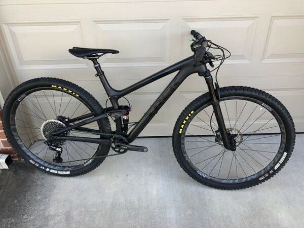 2018 Trek Top Fuel 9.8 SRAM X0 Eagle Size 19.5” Large Mountain Bike