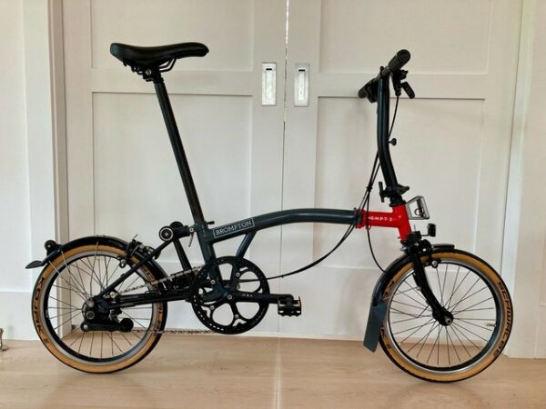 Brompton CHPT3 SL2-X Titanium Folding Bike with B&W Travel Case + Extras