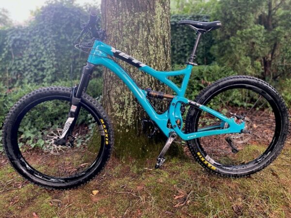 2016 YETI SB5 Carbon SB5C - L - Mountain Bike
