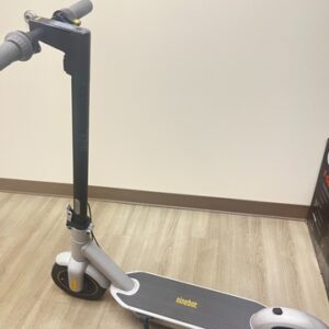 Segway Ninebot Max G30LP Electric Scooter 18.6MPH Max Speed 25-Mile