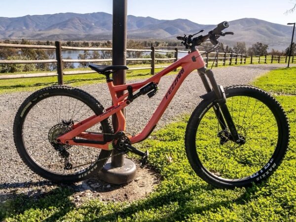 2021 Fezzari Carbon Fiber Delano Peak Mountain Bike