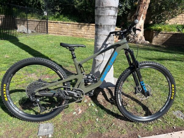 2022 Santa Cruz Bronson C R - Image 2