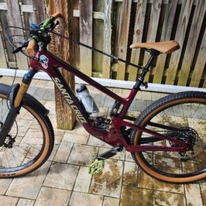2023 Santa Cruz Hightower 3 C Carbon Frame R-Build Large Purple
