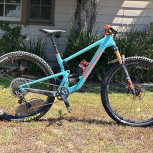 2022 Santa Cruz Tall Boy mountain bike