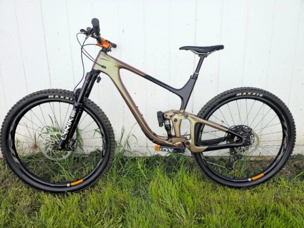 2024 Giant Trance X Advanced Pro 29 SE - Image 2