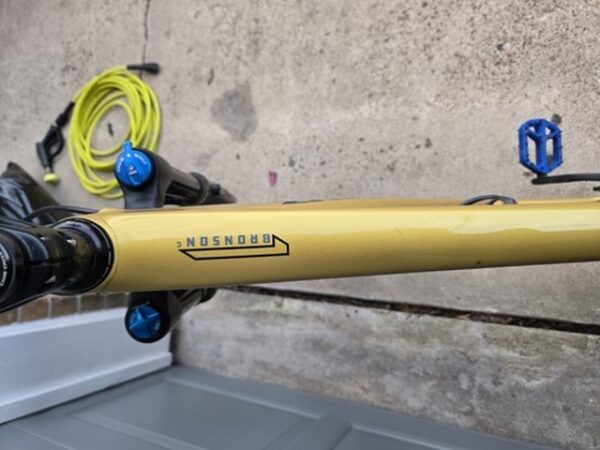 2022 Santa Cruz Bronson CS Build - Image 3