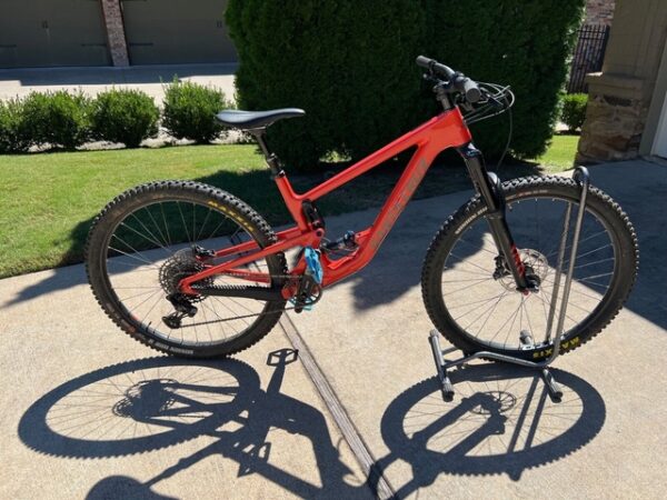 2021 Santa Cruz Hightower Mountain Bike Carbon C Large 29 - Image 5