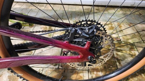2023 Santa Cruz Hightower 3 C Carbon Frame R-Build Large Purple - Image 8