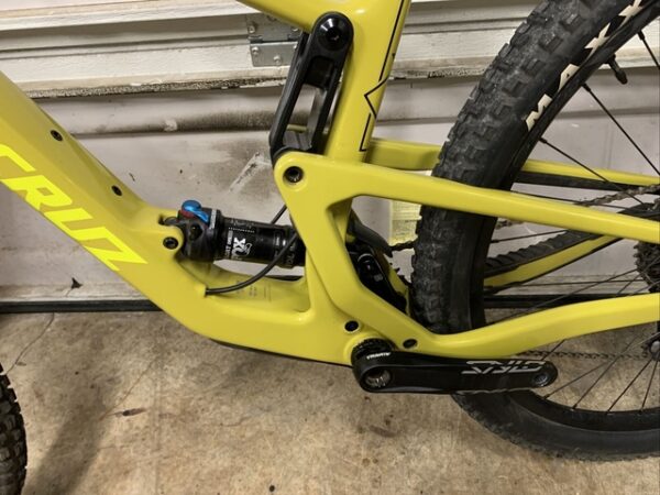 2019 Santa Cruz Tallboy 4 Carbon S Build Medium - Image 9