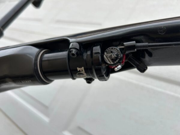 2021 Trek Supercaliber - Image 10