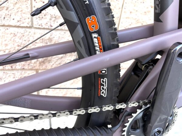 2024 Santa Cruz Tallboy 5 C 29 S Kit Full Suspension Downcountry Carbon Mountain Bike - Image 17
