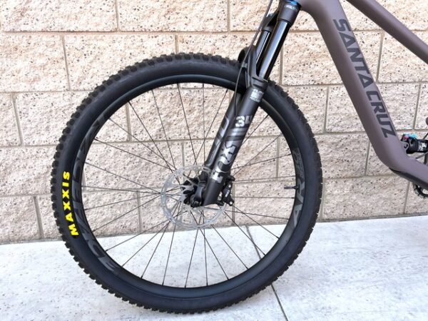 2024 Santa Cruz Tallboy 5 C 29 S Kit Full Suspension Downcountry Carbon Mountain Bike - Image 19